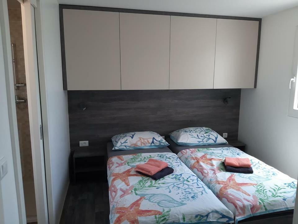 Mobile Home Tina Тисно Экстерьер фото