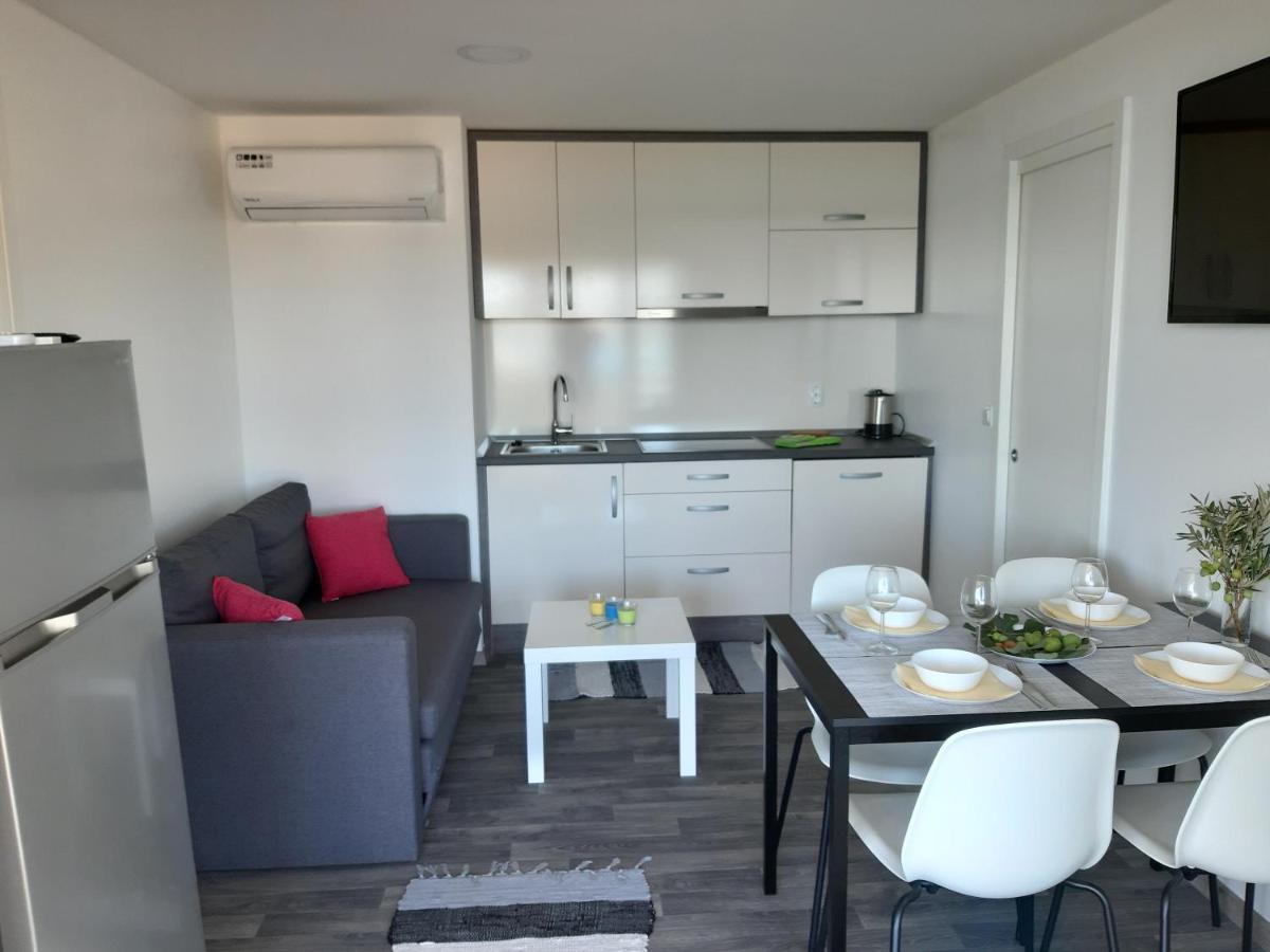 Mobile Home Tina Тисно Экстерьер фото